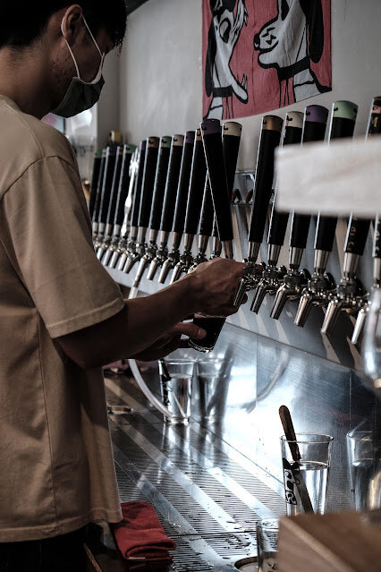 [冬，台北] 喝起來吧！放縱在歷久彌新之中 - Mikkeller Taipei 米凱樂啤酒吧