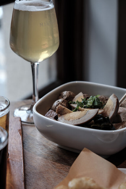 [冬，台北] 喝起來吧！放縱在歷久彌新之中 - Mikkeller Taipei 米凱樂啤酒吧