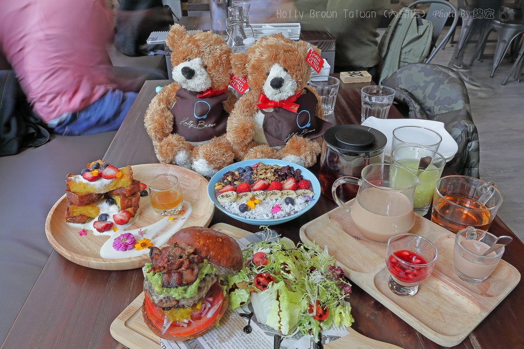 Holly Brown Taiwan (內湖店)