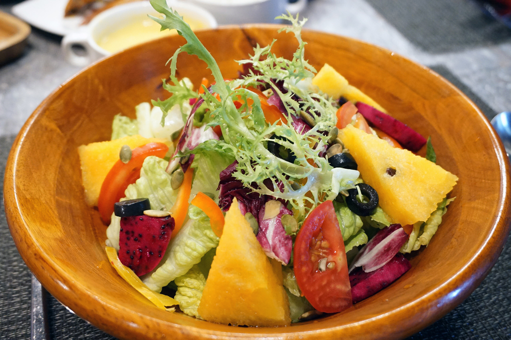 DSC09012_1.jpg DSC09012_1.jpg