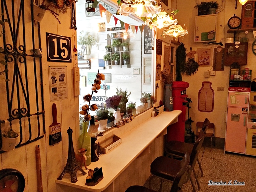 IMG_2002.JPG IMG_2002.JPG