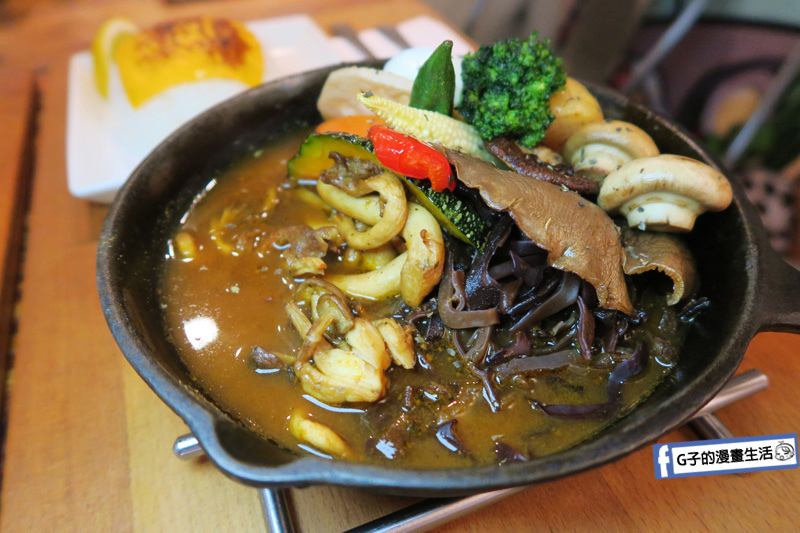 【師大美食】銀兔湯咖哩.銀兔湯咖哩師大店.牛舌咖哩.海鮮咖哩.北海道.