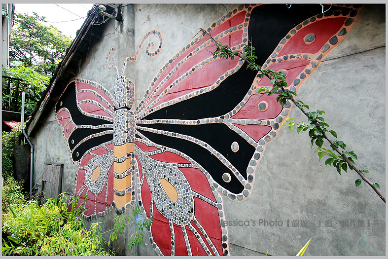 屏東●青葉部落●台灣最美原民石板彩繪/房子的身分證/魯凱族神話藝術村/部落拳擊站