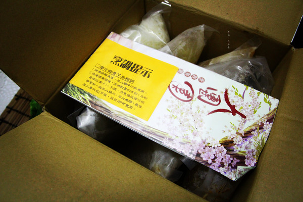 深坑大團園休閒農園：【宅配。方便料理】深坑大團園景觀花園餐廳 經典招牌菜 傳承25年的好味道 櫻花蝦香芋米粉鍋