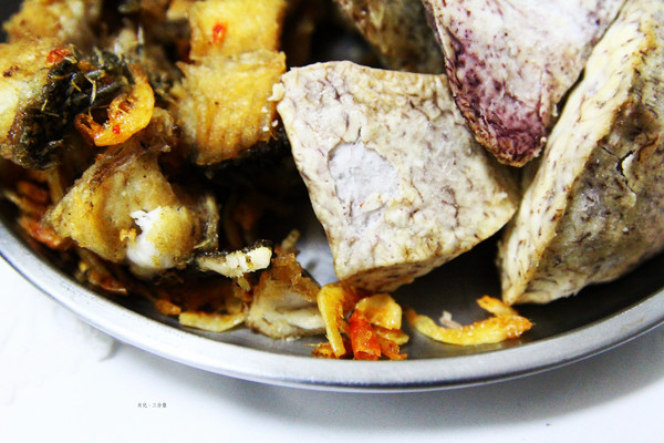 深坑大團園休閒農園：【宅配。方便料理】深坑大團園景觀花園餐廳 經典招牌菜 傳承25年的好味道 櫻花蝦香芋米粉鍋