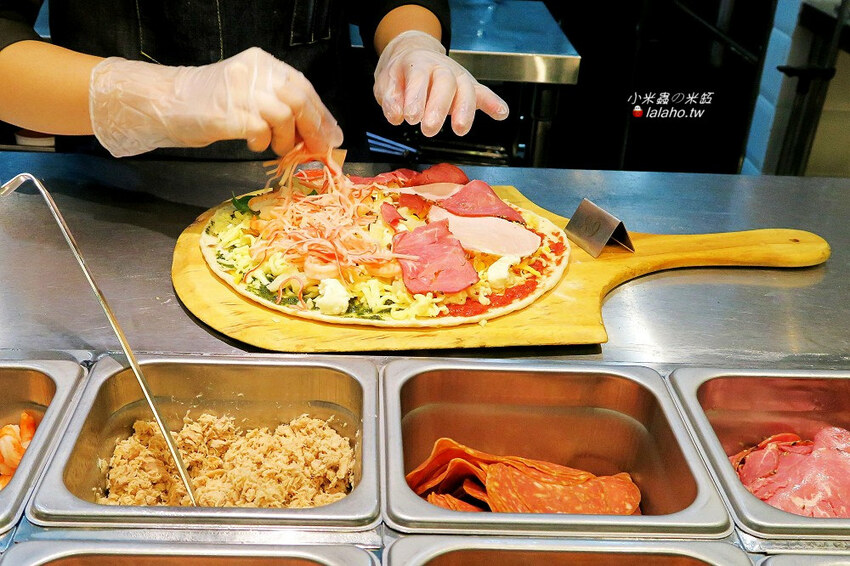 Plus Pizza 自己的披薩自己搭，獨一無二的披薩!