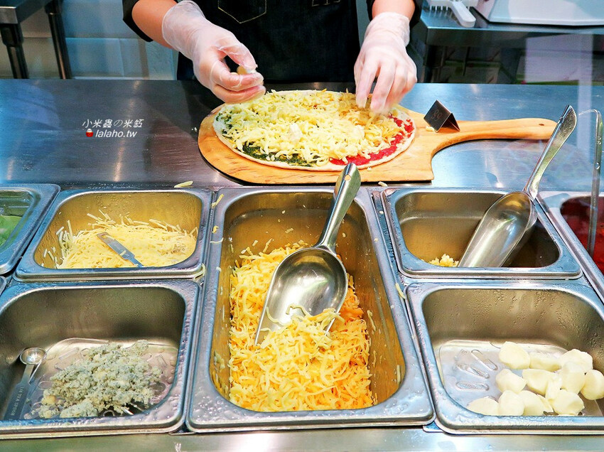 Plus Pizza 自己的披薩自己搭，獨一無二的披薩!