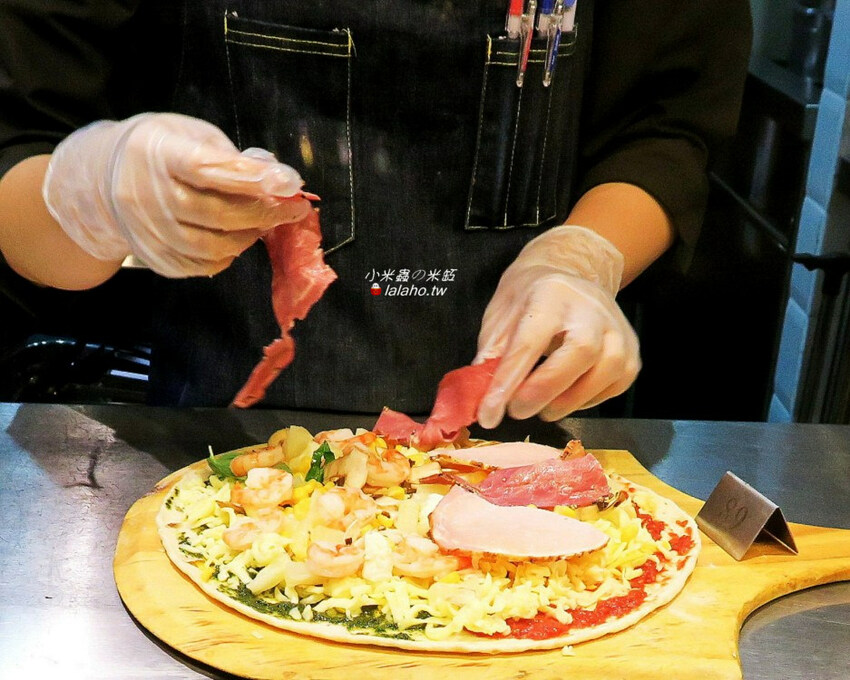 Plus Pizza 自己的披薩自己搭，獨一無二的披薩!