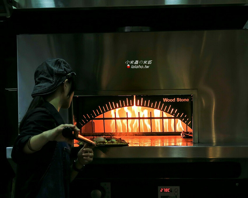 Plus Pizza 自己的披薩自己搭，獨一無二的披薩!