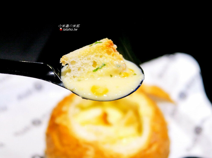 Plus Pizza 自己的披薩自己搭，獨一無二的披薩!