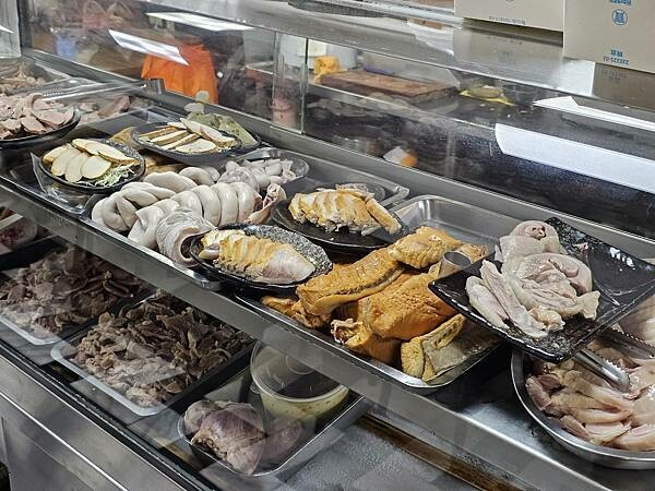 (胖樺食記)三峽老街推薦必吃美食「古伯手工米苔目」/新鮮美味