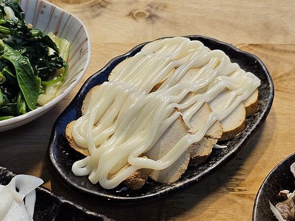 (胖樺食記)三峽老街推薦必吃美食「古伯手工米苔目」/新鮮美味