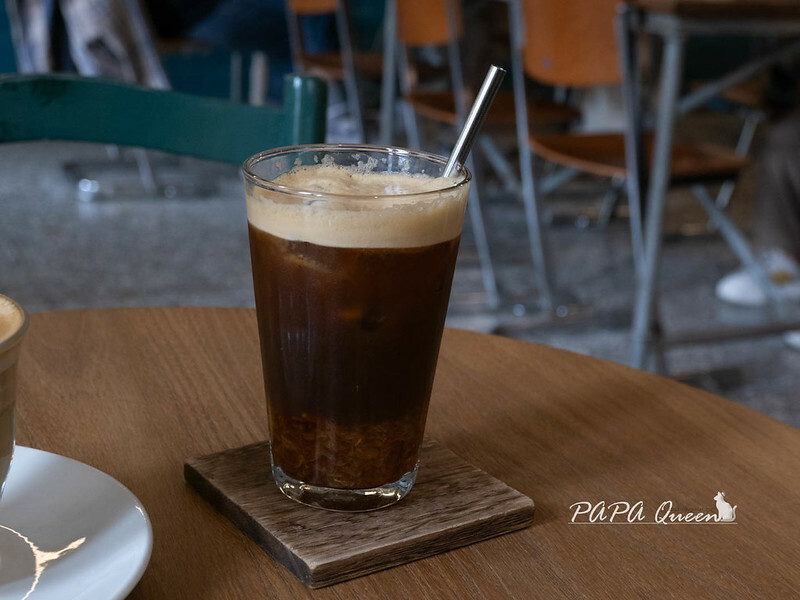 台中市中區台中咖啡|Fleet Street 艦隊街咖啡X獨立書店是K書房啊!