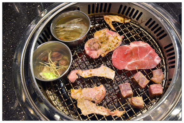 台中公益路燒烤吃到飽))野安燒烤鍋物 #兩人以上即可享有燒烤與火鍋吃到飽