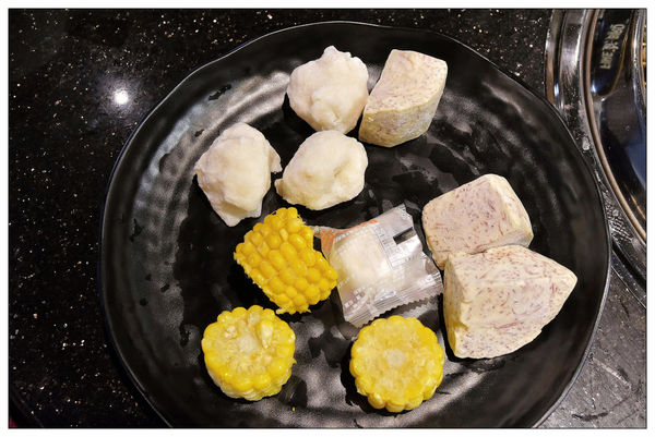 各式小菜-公益路火鍋吃到飽推薦