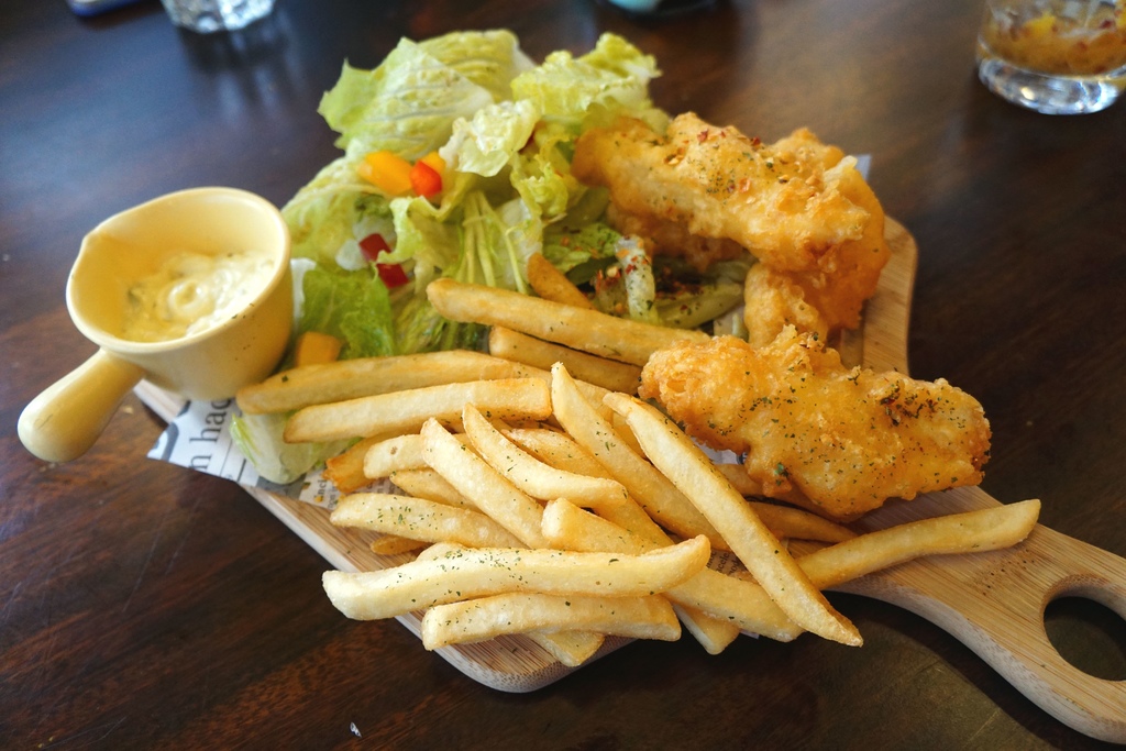 炸冰島鱈魚薯條