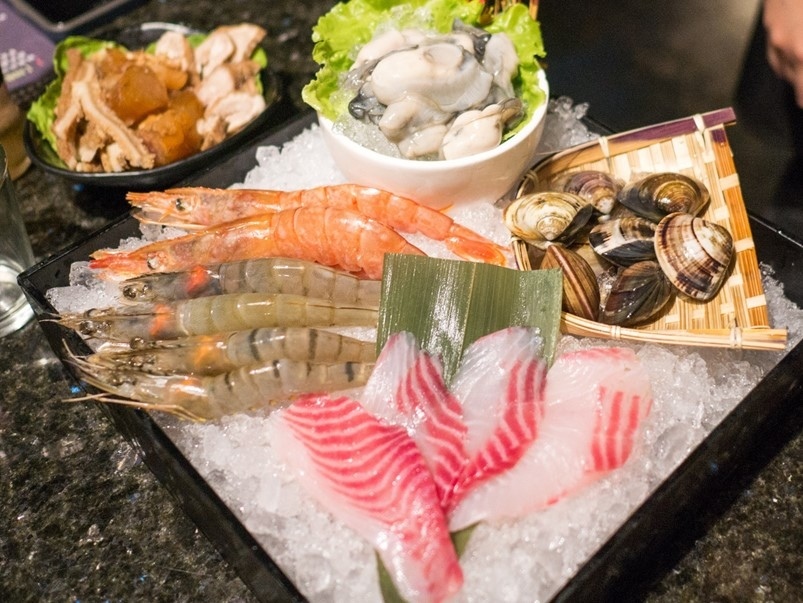 【大直捷運站】金極鮮火鍋，四種價位千元和牛吃到飽，大直火鍋吃到飽推薦