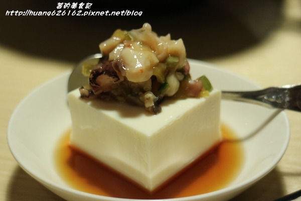 三色堇精緻火鍋:【台北松山區】民生社區火鍋『三色堇精緻火鍋』食材新鮮又美味~ 三色堇精緻火鍋:【台北松山區】民生社區火鍋『三色堇精緻火鍋』食材新鮮又美味~