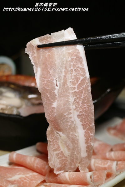 三色堇精緻火鍋:【台北松山區】民生社區火鍋『三色堇精緻火鍋』食材新鮮又美味~ 三色堇精緻火鍋:【台北松山區】民生社區火鍋『三色堇精緻火鍋』食材新鮮又美味~