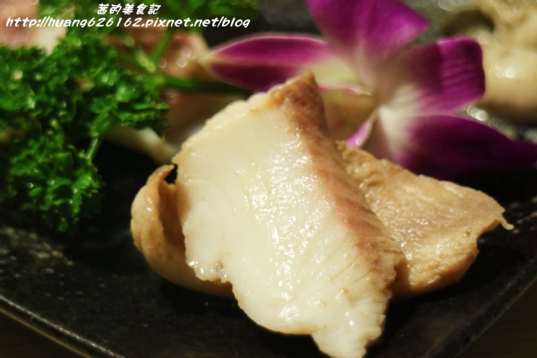 三色堇精緻火鍋:【台北松山區】民生社區火鍋『三色堇精緻火鍋』食材新鮮又美味~ 三色堇精緻火鍋:【台北松山區】民生社區火鍋『三色堇精緻火鍋』食材新鮮又美味~