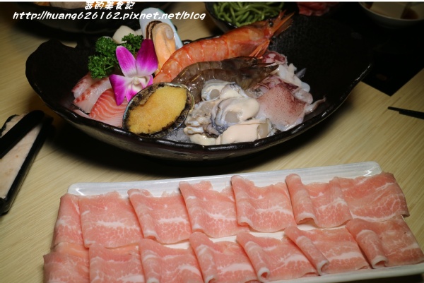 三色堇精緻火鍋:【台北松山區】民生社區火鍋『三色堇精緻火鍋』食材新鮮又美味~ 三色堇精緻火鍋:【台北松山區】民生社區火鍋『三色堇精緻火鍋』食材新鮮又美味~