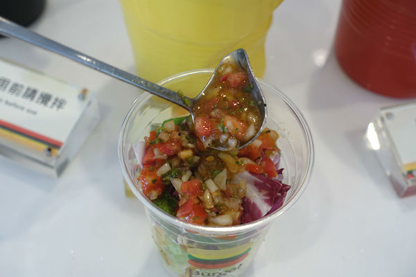 Burger Lab‧天成飯店玩出漢堡創意,千層馬鈴薯和自助取炸物都讓人眼睛發亮!!!