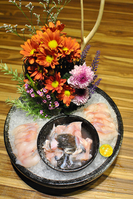 【新莊日式】婧火鍋Shabu|正咩藝人彩妝師創業、有溫度的火鍋店!日式火鍋x新鮮海產x精選肉品~新莊副都心社區美食|20161105更新