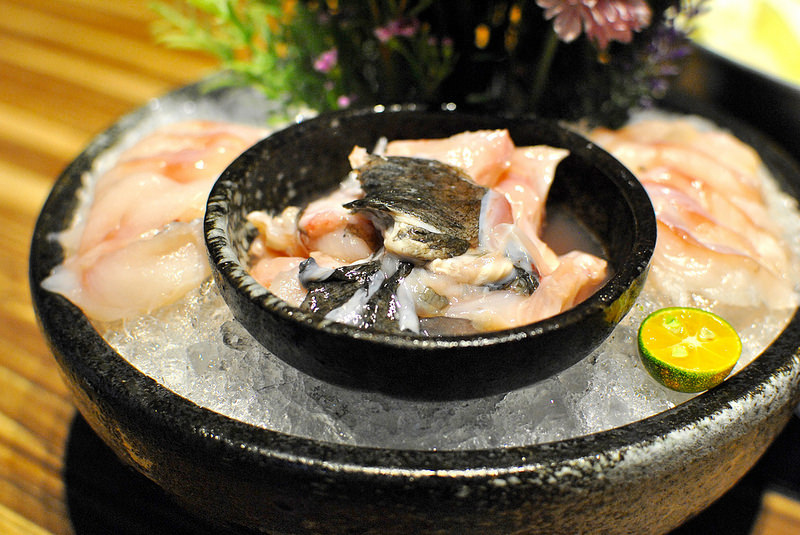 【新莊日式】婧火鍋Shabu|正咩藝人彩妝師創業、有溫度的火鍋店!日式火鍋x新鮮海產x精選肉品~新莊副都心社區美食|20161105更新