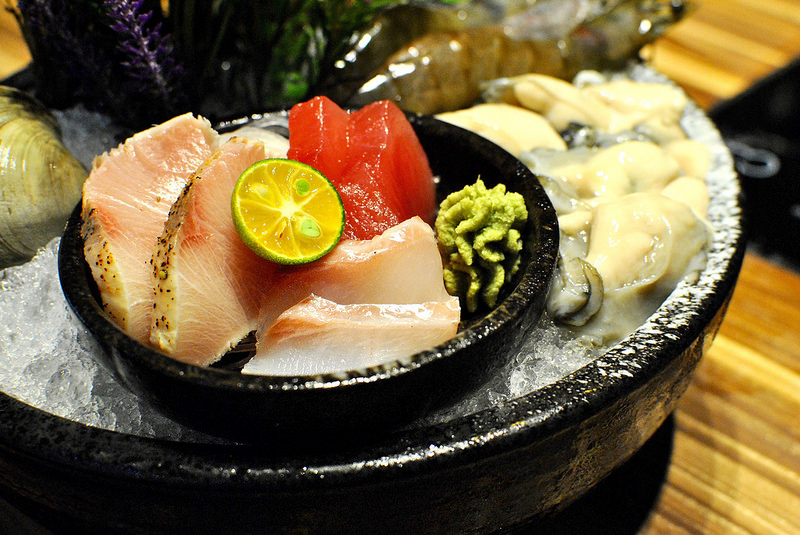 【新莊日式】婧火鍋Shabu|正咩藝人彩妝師創業、有溫度的火鍋店!日式火鍋x新鮮海產x精選肉品~新莊副都心社區美食|20161105更新