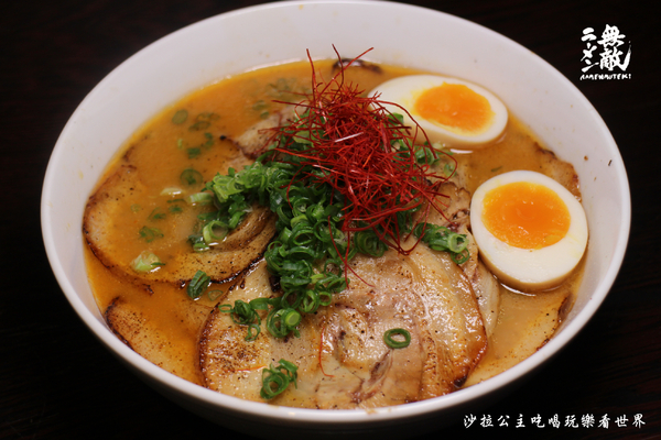 ラーメン無敵 ramenmuteki：三重拉麵免價加麵加飯『ラーメン無敵 ramenmuteki』鳥居/捷運徐匯中學美食