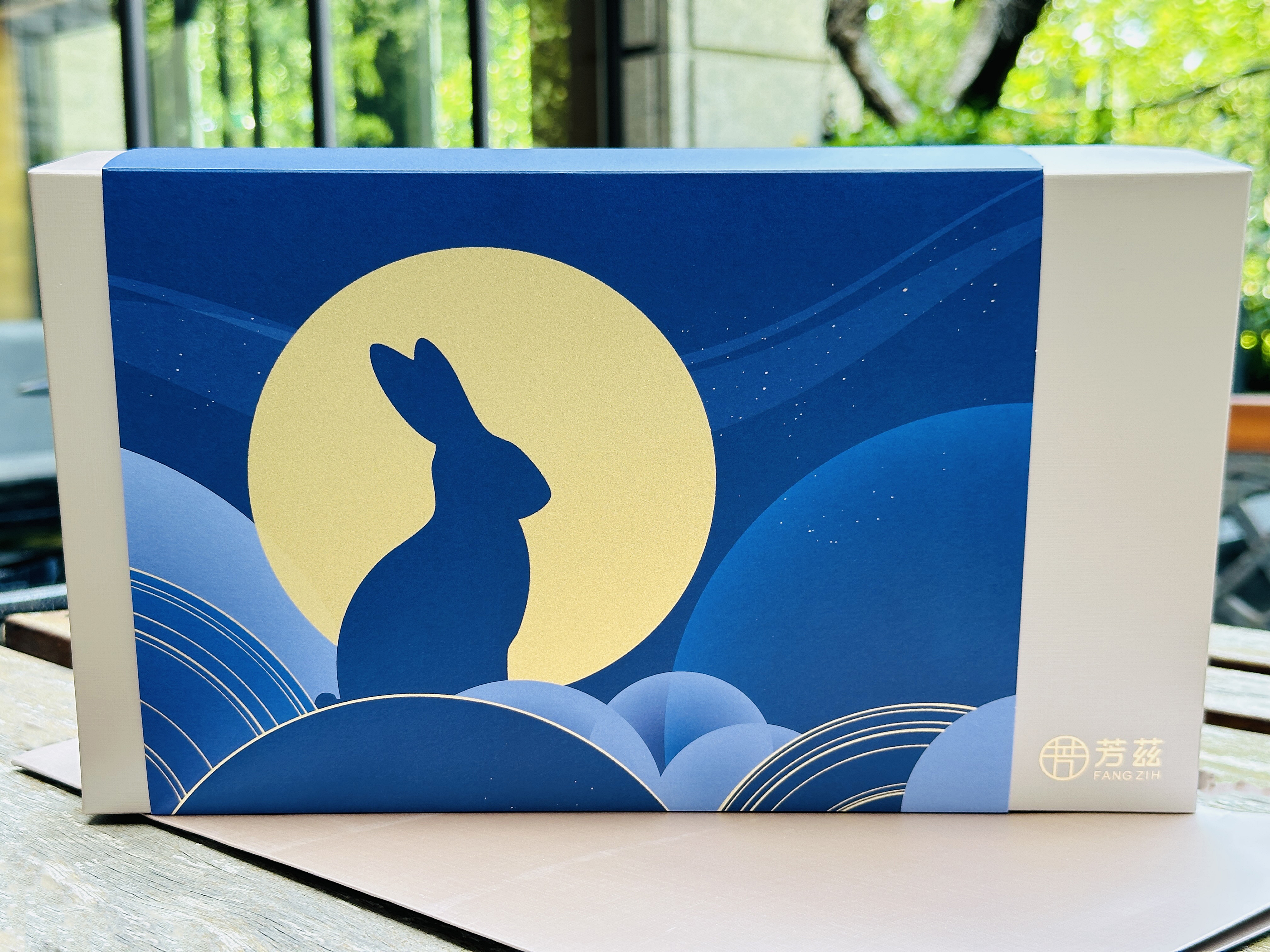 【中秋送禮推薦】芳茲滴雞精開箱｜中秋送禮不要月餅，送爸爸滿滿