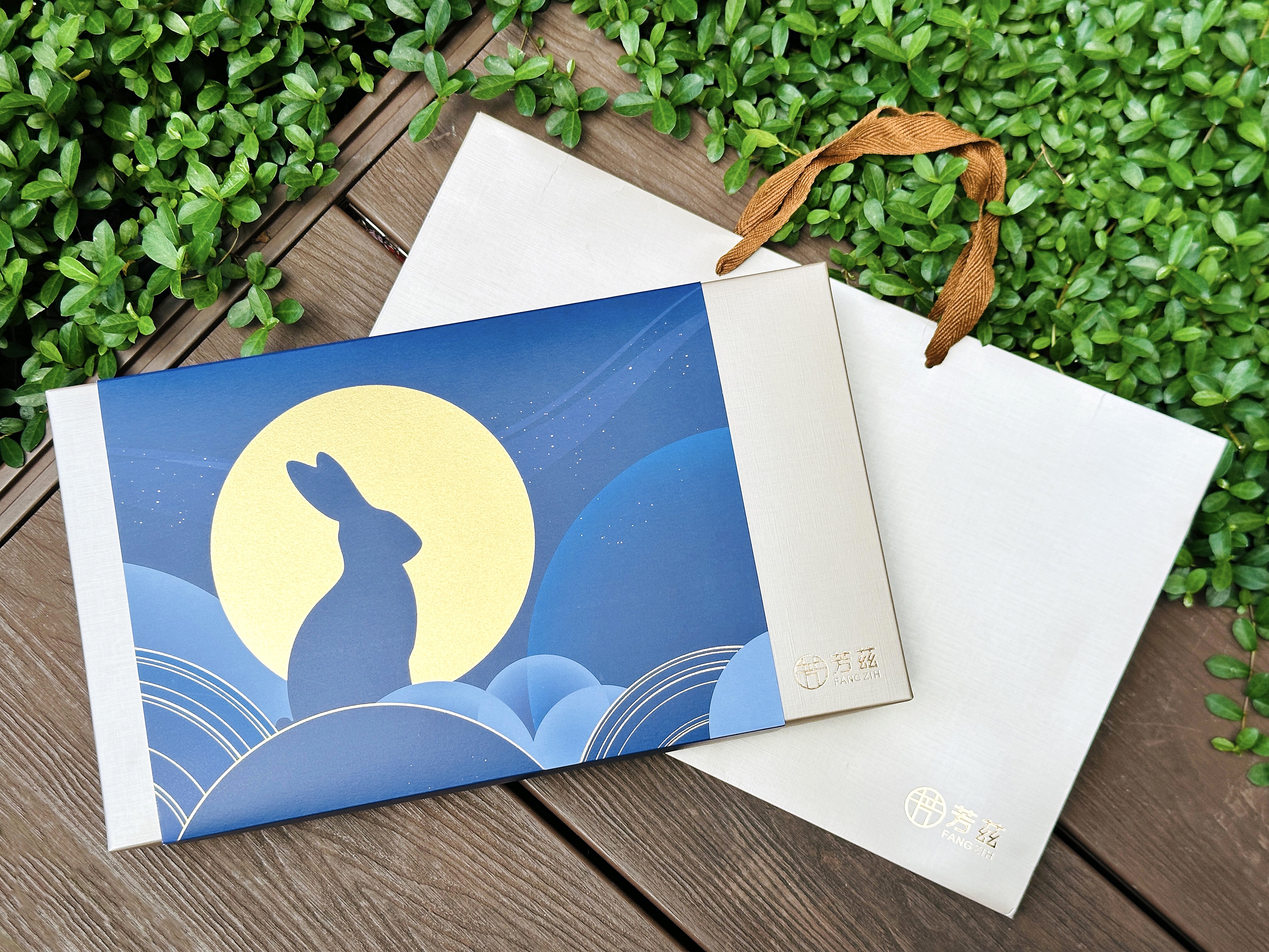 【中秋送禮推薦】芳茲滴雞精開箱｜中秋送禮不要月餅，送爸爸滿滿