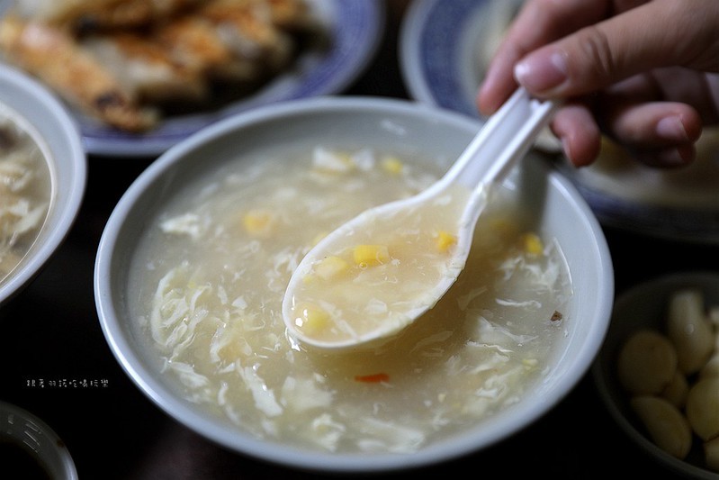 新北永和隱藏版韭黃鍋貼美食呂家鍋貼55