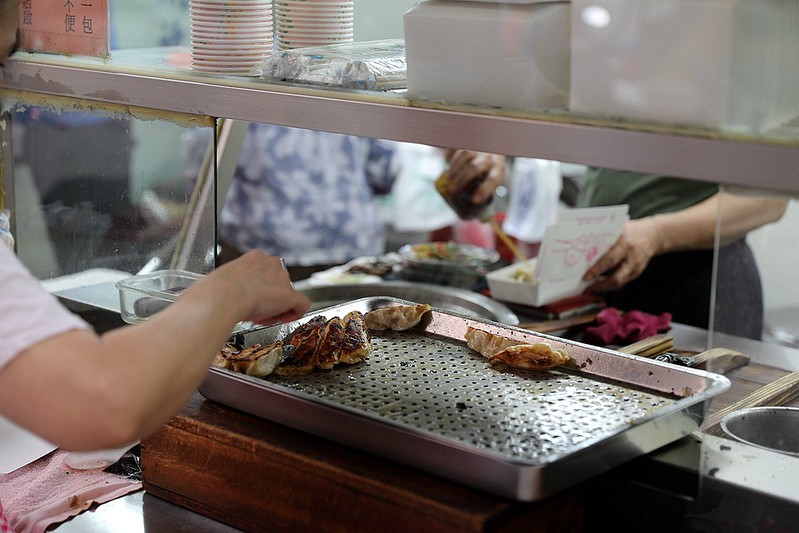 新北永和隱藏版韭黃鍋貼美食呂家鍋貼08