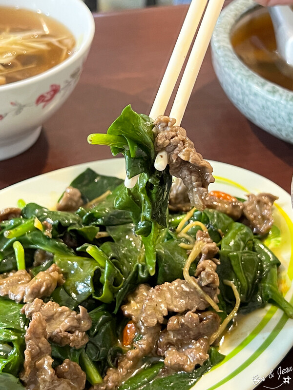 台南市永康區阿銘牛肉湯》蟬連三年「台南市清燙牛肉節」冠軍。提供全牛料理是愛好者的天堂( 含菜單)