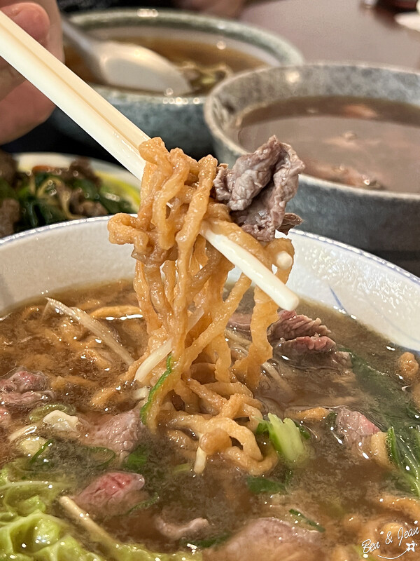 台南市永康區阿銘牛肉湯》蟬連三年「台南市清燙牛肉節」冠軍。提供全牛料理是愛好者的天堂( 含菜單)