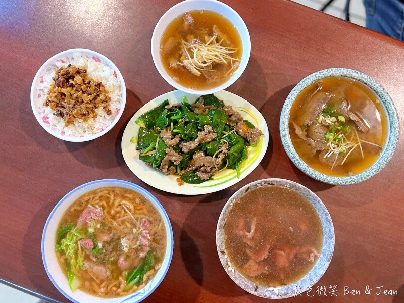 台南市永康區阿銘牛肉湯》蟬連三年「台南市清燙牛肉節」冠軍。提供全牛料理是愛好者的天堂( 含菜單)