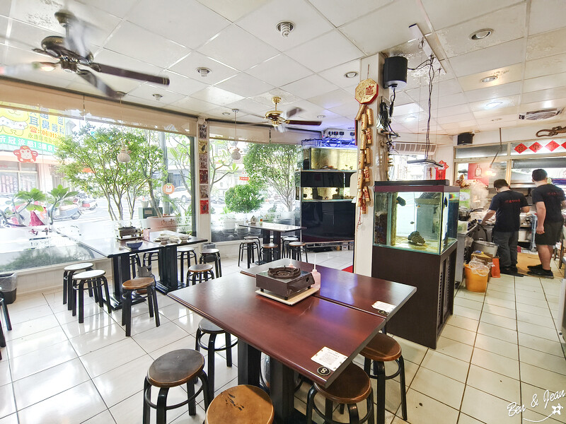 台南市永康區阿銘牛肉湯》蟬連三年「台南市清燙牛肉節」冠軍。提供全牛料理是愛好者的天堂( 含菜單)