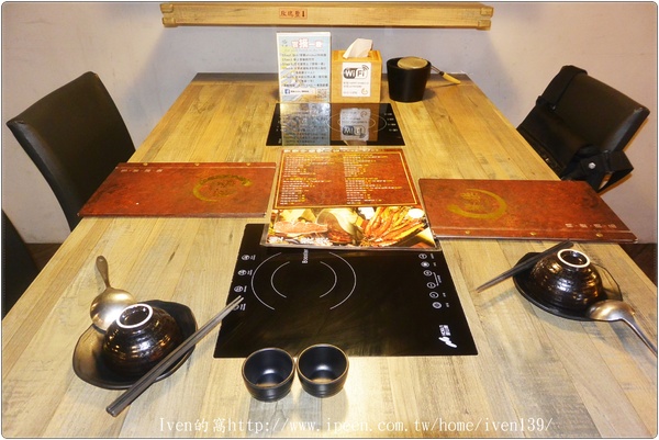 饗樂shabu精緻鍋品：《台北民生社區涮涮鍋》火鍋控的極品\推薦極品黃金香蕉蝦\彩蝦軍艦號\台北夜宵最佳去處-『饗樂shabu 精緻鍋品』