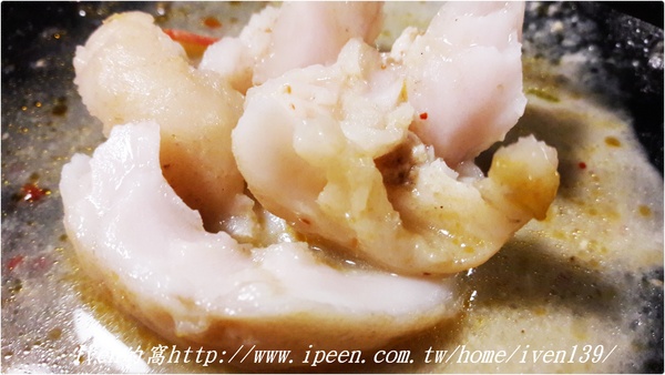 饗樂shabu精緻鍋品：《台北民生社區涮涮鍋》火鍋控的極品\推薦極品黃金香蕉蝦\彩蝦軍艦號\台北夜宵最佳去處-『饗樂shabu 精緻鍋品』