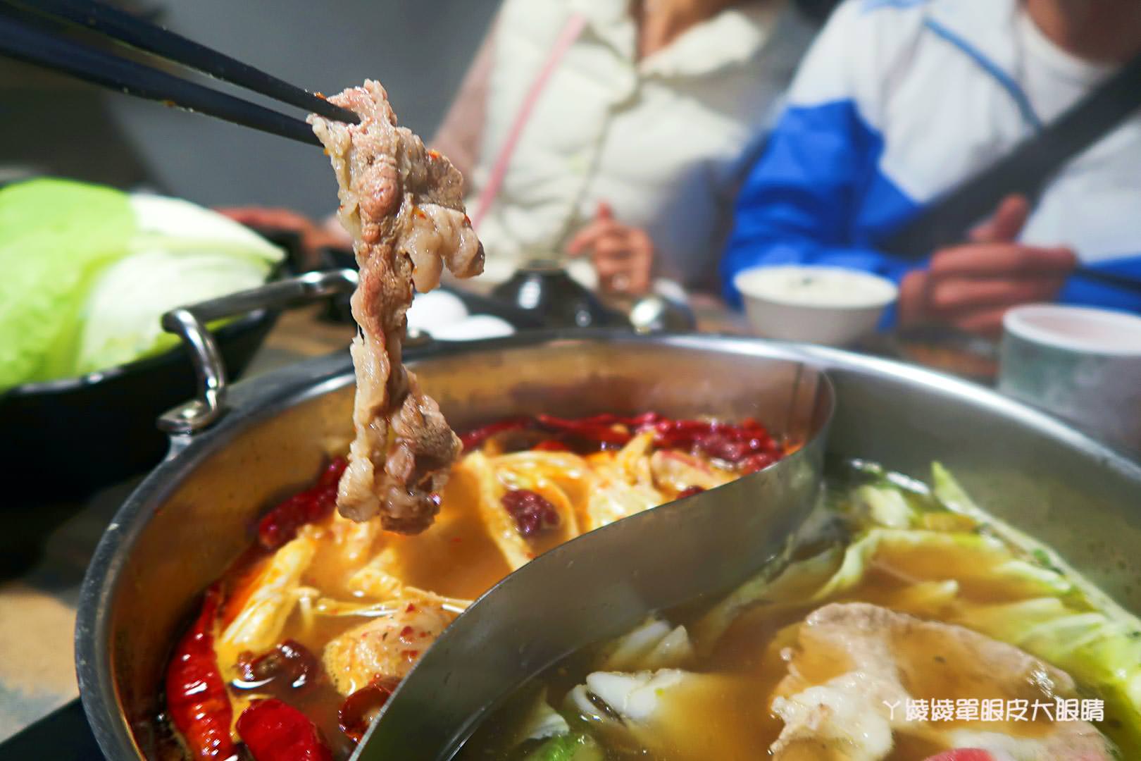 台北必吃火鍋推薦《饗樂shabu精緻鍋品》！嚇死人的大肉盤及新推出四川綠麻辣鍋