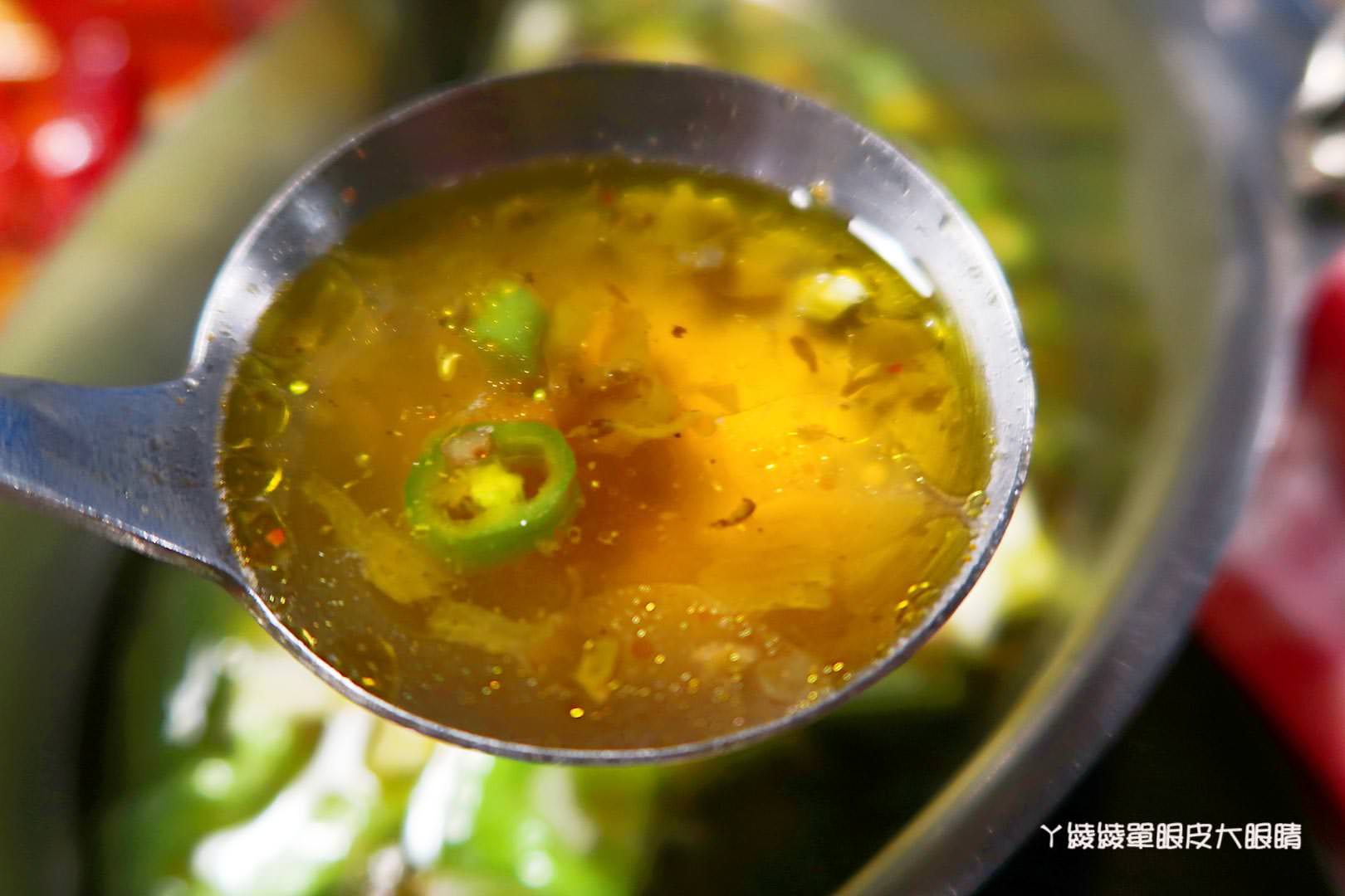 台北必吃火鍋推薦《饗樂shabu精緻鍋品》！嚇死人的大肉盤及新推出四川綠麻辣鍋