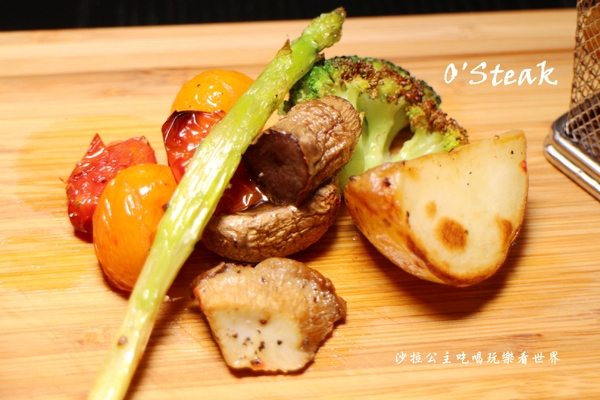 O'Steak Taipei：大安區法式料理『O'Steak Taipei』復活節彩蛋活動/捷運東門站/砍頭小吃