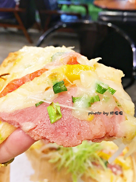 【台中 西區】Heynuts Café 好堅果咖啡□■□體驗團□■□環境舒適，餐點好吃，還是超級寵物友善店:))