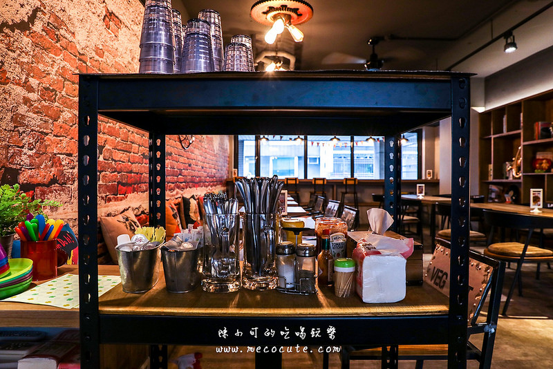 VEG OUT耍廢空間早午餐,VEG OUT耍廢空間早午餐菜單,VEG OUT耍廢空間早午餐評價 @陳小可的吃喝玩樂