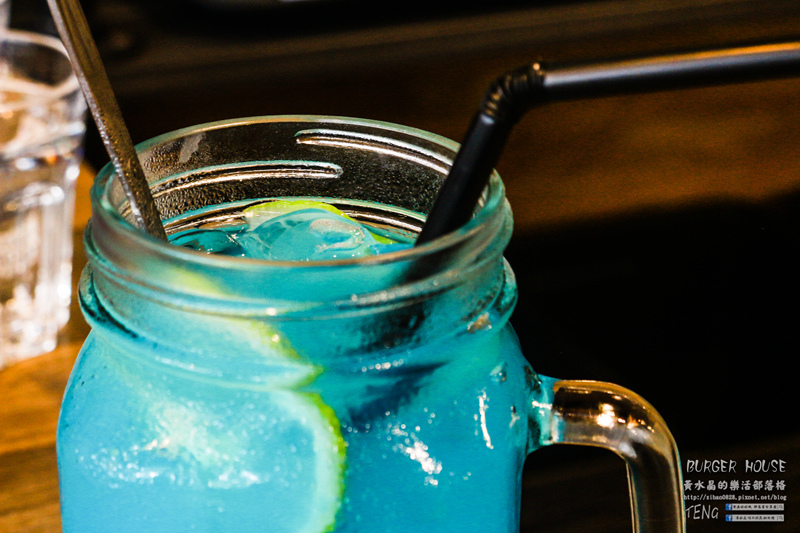 THE BurgeR HousE【桃園美食】|桃園八德美式漢堡餐廳;低調卻很有個性的漢堡店。