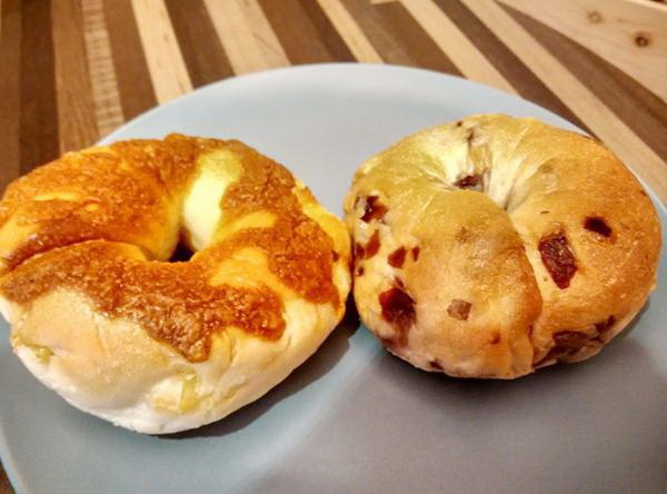 Jo-Line Coffee & JUICE： Jo-Line Coffee & JUICE-政大校園旁巷子裡的小店  有萌貓還有正妹店員  餐點和飲品也都很有特色喔  快來個悠閒下午茶吧