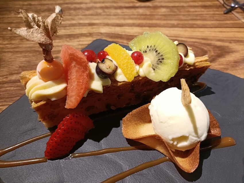 台北市中山區台北中山區甜點| 咖啡瑪榭-中山店。甘曼怡舒芙蕾現點現做吃來香甜不膩軟呼軟呼、入口即化!