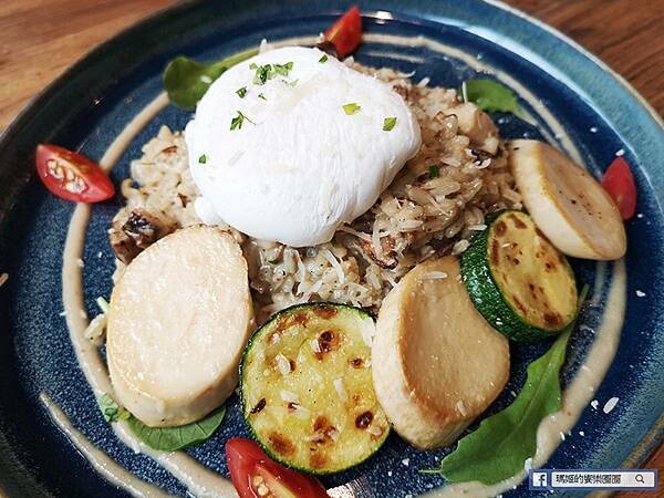 捷運中山咖啡館【咖啡瑪榭中山店】吸睛抺茶星球蛋糕桌邊秀/綠光森林般的咖啡館