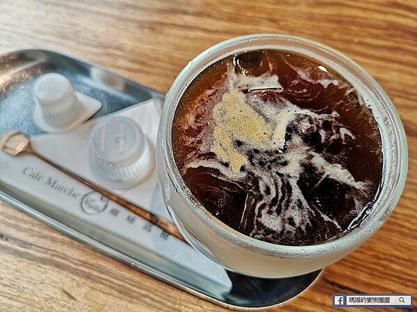 捷運中山咖啡館【咖啡瑪榭中山店】吸睛抺茶星球蛋糕桌邊秀/綠光森林般的咖啡館